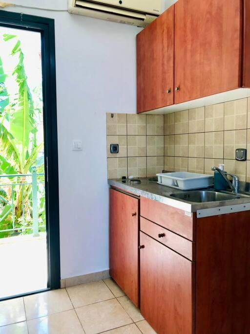 Karyatis Appartement Lixouri